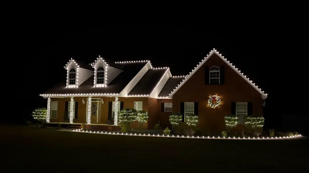 Cape · Warm white holiday lighting installation